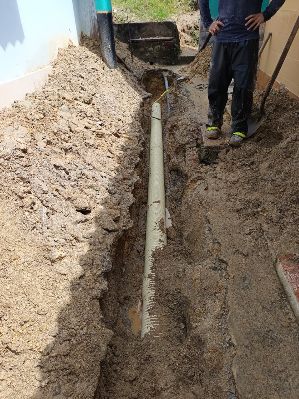 Trabajos Mejoramiento Alcantarillado Sector 2